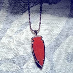 Kendra Scott arrowhead pendant necklace